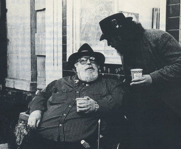 Doc Pomus (izquierda) con Dr. John en 1990. Foto: Sharyn Felder