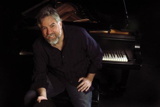 El compositor y pianista David Egan