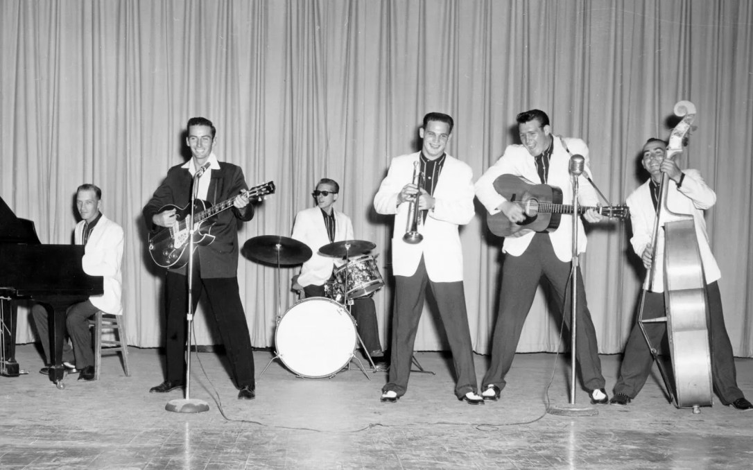 sonny burgess MICHAEL OCHS ARCHIVES:GETTY